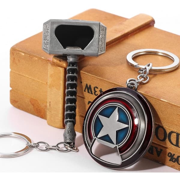 Kapteeni Amerikan avaimenperä pullonavaaja kilpi, Mjolnir avaimenperä pullonavaaja, Thorin vasara avaimenperä pullonavaaja IC