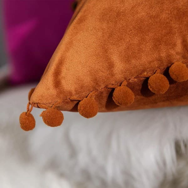 IC Dekorative Pudebetræk i Fløjl med Søde Pom Poms, Pakke med 2 Bløde Pudebetræk til Sofa, 18x18 tommer, Rust