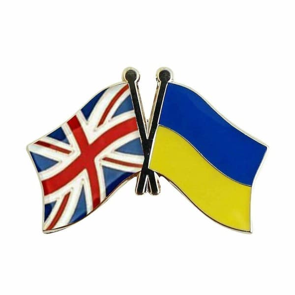 IC CNE 3x Ukrainan lippu - Diplomatibrossi