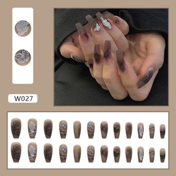 24 st Press on Nails Långa kista falska naglar Svarta lösnaglar med vit fjäril Matt design Akrylnaglar Brun Gradient