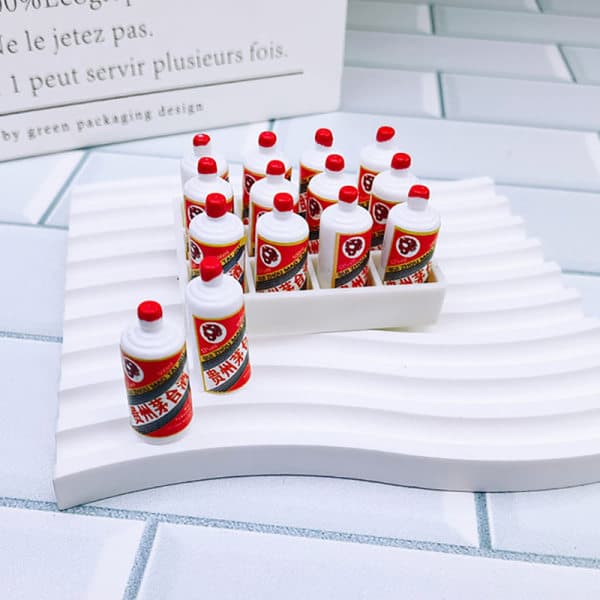 IC 1Sæt Mini Imitation Baijiu Maotai Mini Box Statuer Drikke Garni