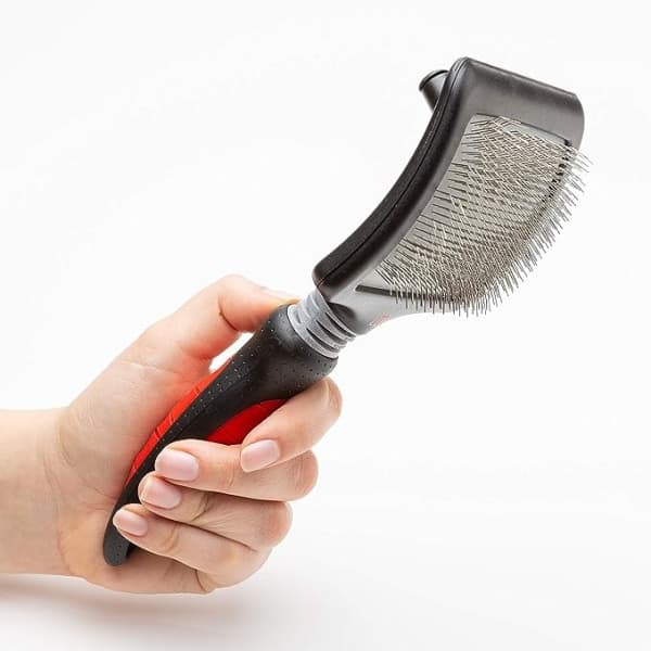 IC Total længde 19 cm, kammens længde 12 cm, bredde 9 cm, meget stor kardborste til hunde