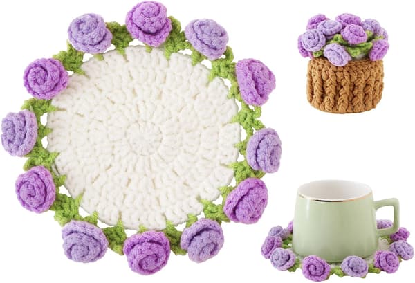 Heklet blomsterbrikke - Lavendellilla - 10 cm - med blomsterpotte