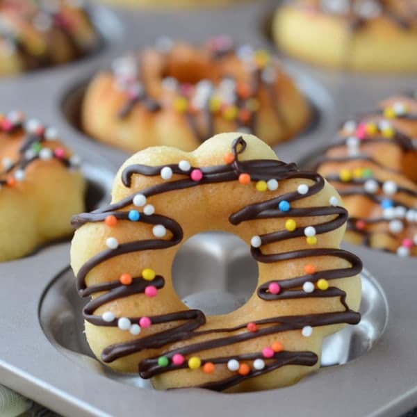 IC Donutform Kakeform, 12-hulls non-stick donutform, for ovn