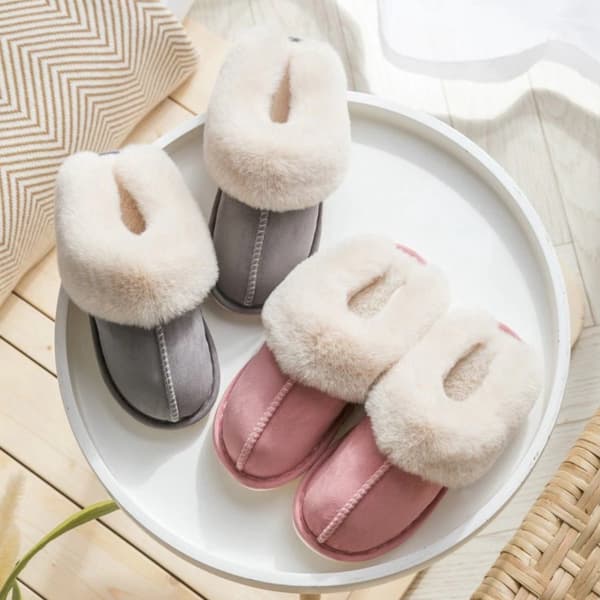 Fluffiga öppna tofflor för dam och herr med plyschfoder och halkfri sula - Rosa - Storlek 38/39