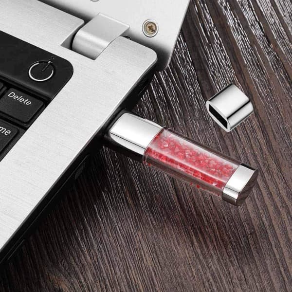 IC Nopea Metalliauto USB-tikku (64 Gt punainen kristalli)