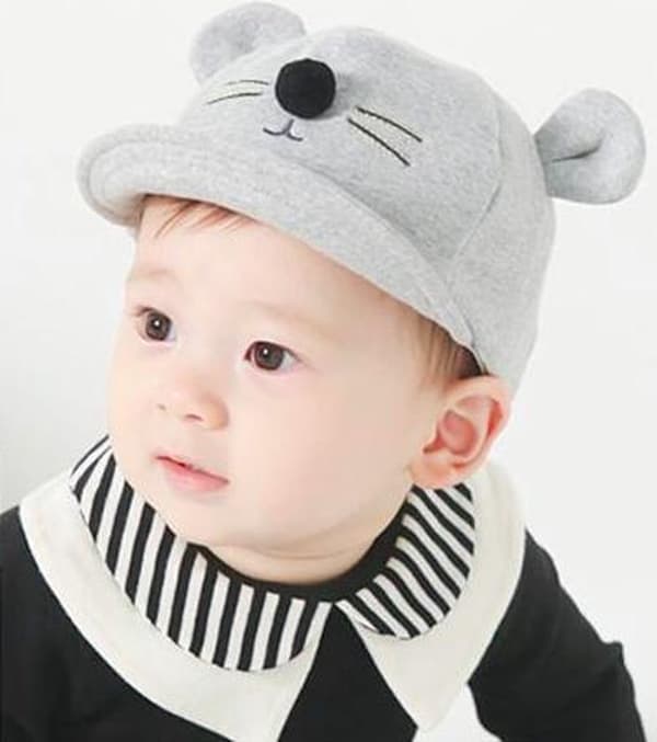 Søt babyhatt - Grå - Katteører - Katte-design - lue