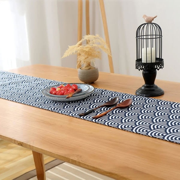 IC Linne och bomullsduk med pompoms, tvättbart modernt bord