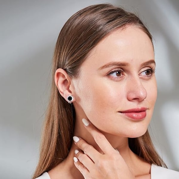 IC 8MM fyrkantiga kristall Zirconia kristall Clip On-örhängen, runde ører uten hål for kvinner, flickor