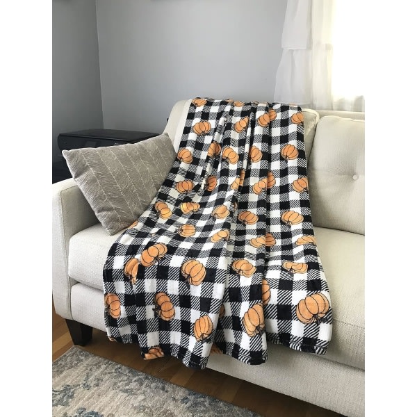 IC Fleecefilt for heminredning for Halloween: Svart Vit Gingham Rut med Pumpor Design på Soft Velvet Throw Filt Storlek: 60" x 50"