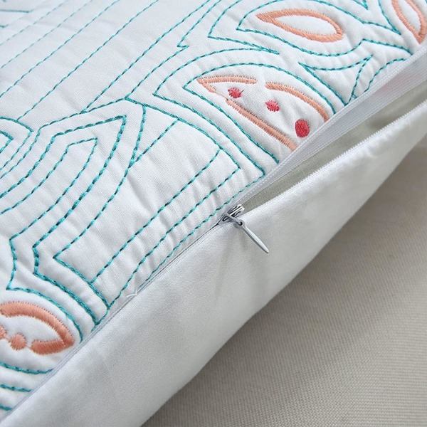 IC Bohemiskt broderad bomull Quiltat överdrag Blommönster Supermjukt bekvämt Fyrkantigt fodral för bäddsoffa (röd blomma, 18\"x18\")