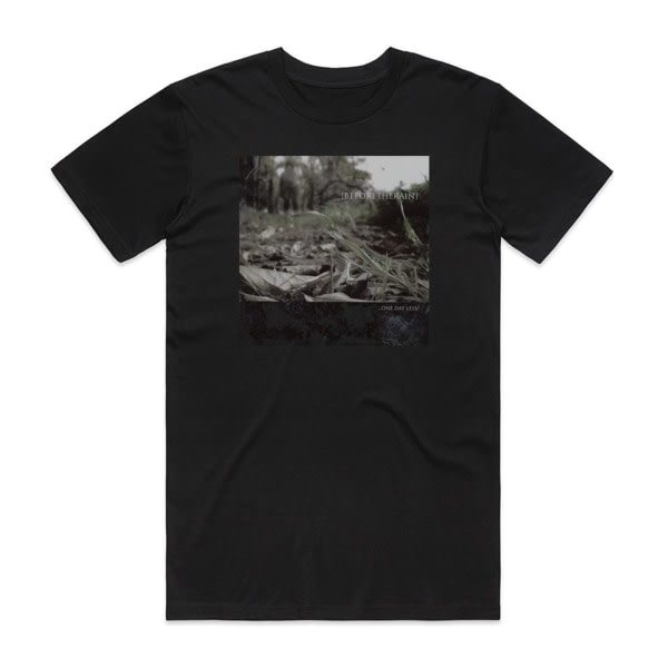 Before the Rain One Day Less Album Cover T-Shirt Svart XL