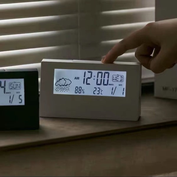 1 Gjennomsiktig skjerm Väderstation Väckarklocka Hygrometer inomhus Termometer Väderprognos Sensorklocka