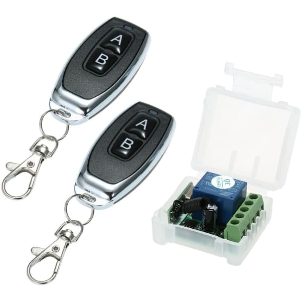 IC Trådlös Switch, DC 12V 1Ch Fjärrkontroll Switch med 2 fjärrkontroller