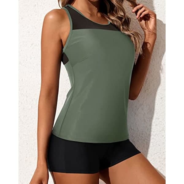 IC NOE Badedrakt for kvinner med shorts Athletic Two Piece