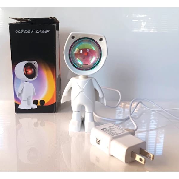 Astronaut Sunset Lamp USB Night Light New in Open Box Tested White
