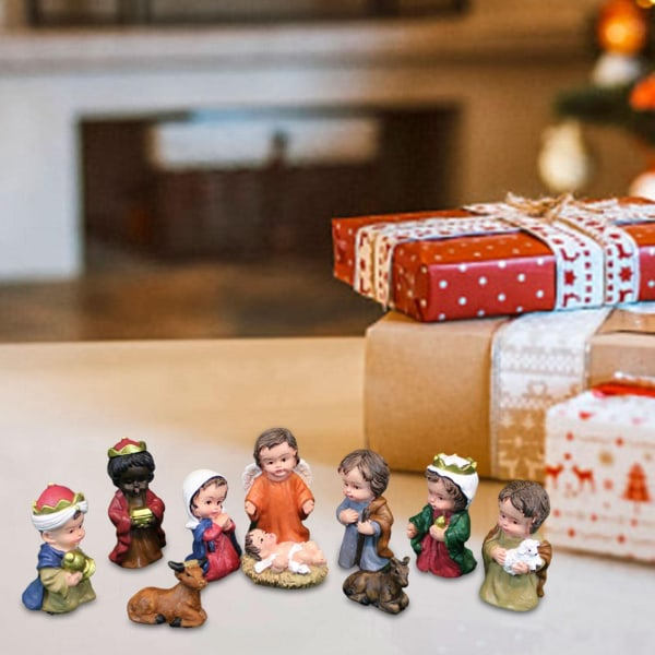 Julkrubba Set med 10 figurer, Hartshantverk