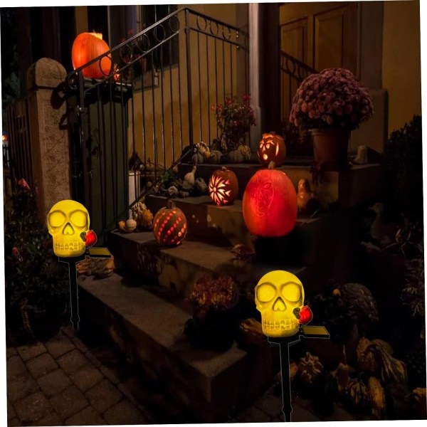IC Solcellehavelys Solar Halloween Skull Dekorationer Vandafvisende Skull Dekor LED Solar Til Fest Have Terrasse Havegård Skalle med Blomst i Munden