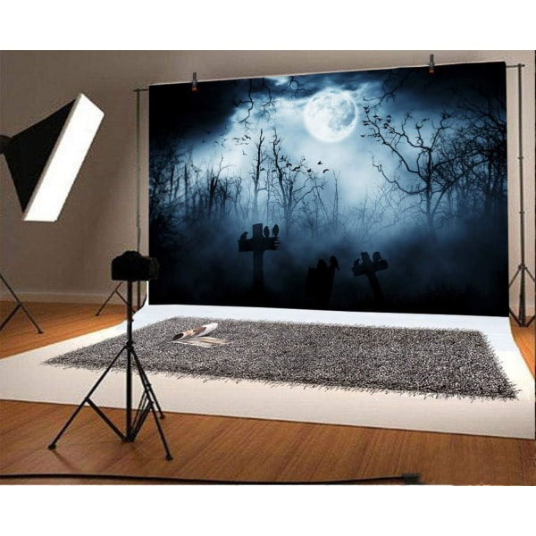 IC 7x5 fod Mån Natt Halloween Kirkegård Baggrund Flyvende Flagermus Fugle Stående på Gravstedskorset Kirkegård Mennesker Ingen Mennesker Sted