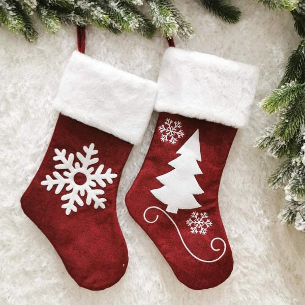 IC NOE 4 st Julstrumpor för öppen spis, tomte
