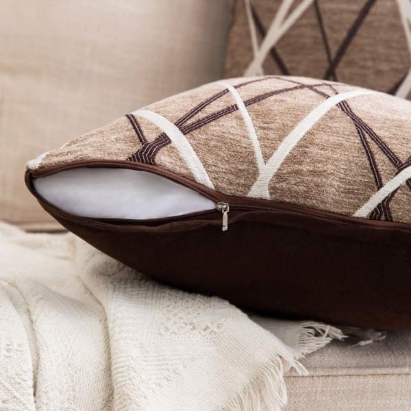 IC NOE Sett med 2 Dekorative Chenille Puter