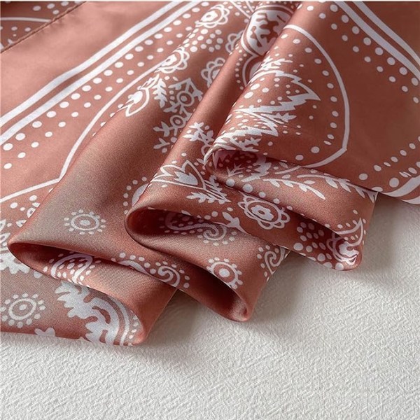 Firkant sateng silke skjerf Hodeplagg Kvinner Menn Slips bandana 1 stil 70x70cm