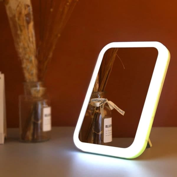 IC Bærbart Makeupspejl med Touch-Kontrol + LED Belysning