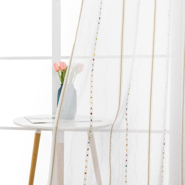 IC Sheer Gardin, Broderet
