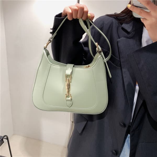 IC Högkvalitativa handväskor Designer axelväskor i läder Crossbody för kvinnor Mode underarm Ny
