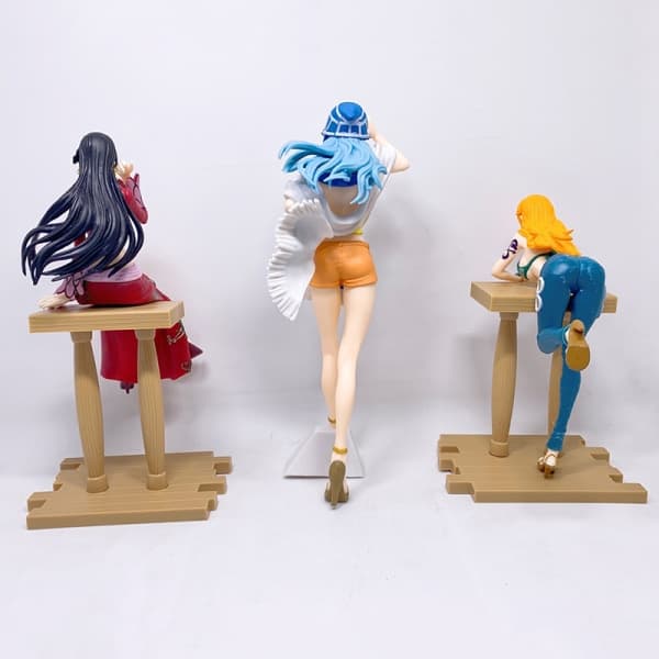 IC One Piece GK Pirate Empress Boa Hancock Figuurit Anime Tyttö Istuin 3#