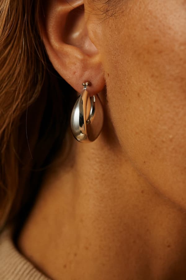 Lundholm Chunky Sølv Hoop Øredobber for Kvinner, Vanntette Statement Hoops i Rustfritt Stål, Hypoallergene, 3.5 x 3.9 cm, Gaveeske Inkludert