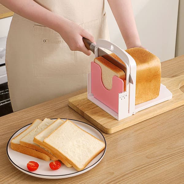 1 - Piece - Bread Slicer - Toast Bread Slicer - Manual - Home Slicer - Foldable - Storage Design - Practical - Slicing Tool