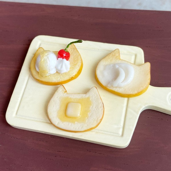 IC Miniatyyri-Nukkekoti Mini-Välipala Simuloitu Kakku Simuloitu Paahtoleipä A3