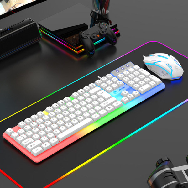 Datamaskin med 104-tasters USB RGB-spilltastatur og mussett Svart tastatur