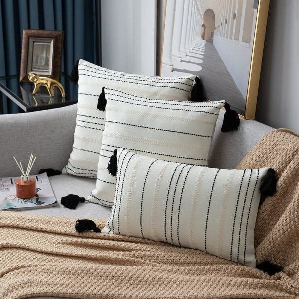 IC Boho Stripe Dekorativt Örngott med Tofsar Naturlig Bomull Vävd Case för Bäddsoffa (Svart, 12\"x20\")