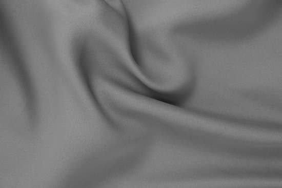 Mörkläggningsgardiner med krokar 300 x 250 cm, 3-lagers vävd 100% polyester rumsmörkläggande termiska draperier för sovrum vardagsrum, silvergrå, 1 panel