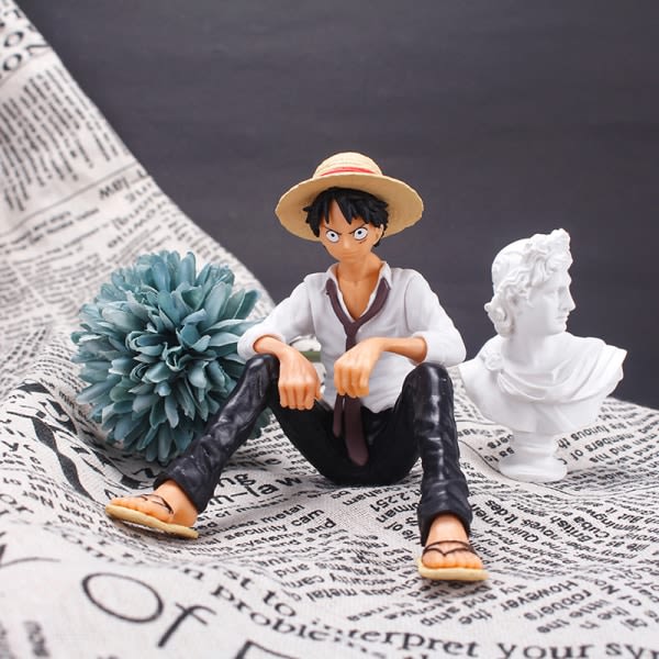 IC One Piece Klassisk Anime Figur Modell Lekefigur Kake Bil Dekorasjon Rød