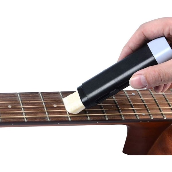 IC Gitarrensnørepleier String Care Eraser for rengjøring av gitarbas