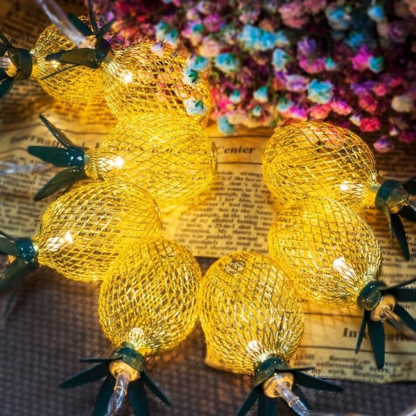 IC 10 fot 10 LED ananasformad ljusslinga, juldag
