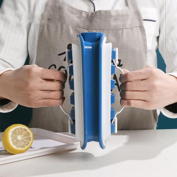 IceBreaker - isbitsbricka - ismaskin - isbitsform - Blå