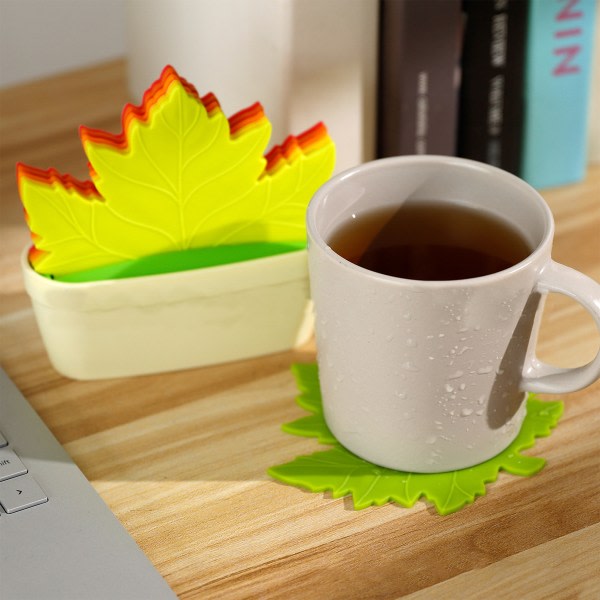 IC 1 set med 5 Maple Leaf Lifetime Coasters Värmeisolering