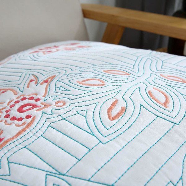 IC Bohemiskt broderad bomull Quiltat överdrag Blommönster Supermjukt bekvämt Fyrkantigt fodral för bäddsoffa (röd blomma, 18\"x18\")