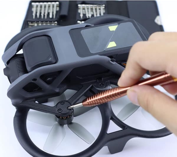 26 dele præcisionsskruetrækkersæt med etui - Torx, fladhoved, Phillips - til elektronik som DJI Mavic