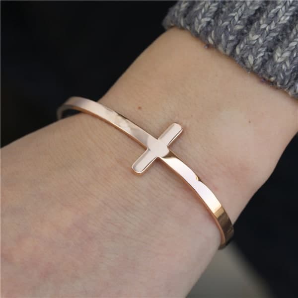 IC Cross Cuff Armbånd, Åpent rustfritt stål