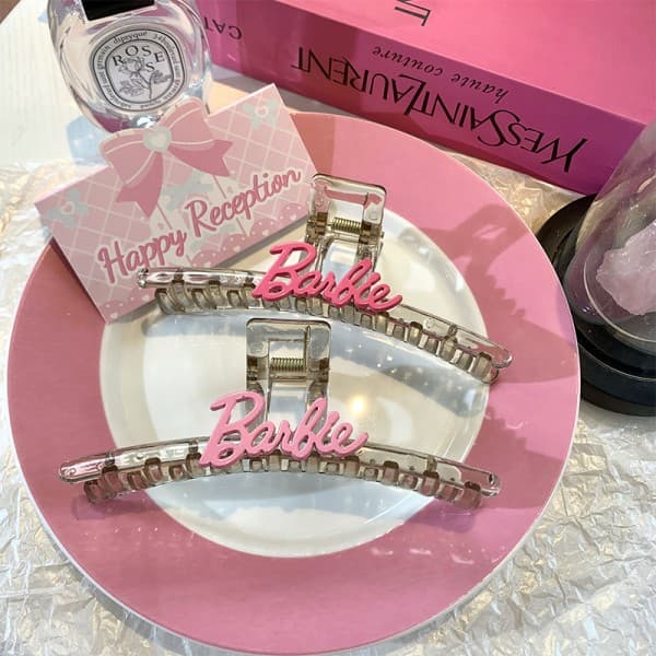 IC Minimalistisk Barbie Brev Hårklemme Dame Mode Hårklo Sha A4