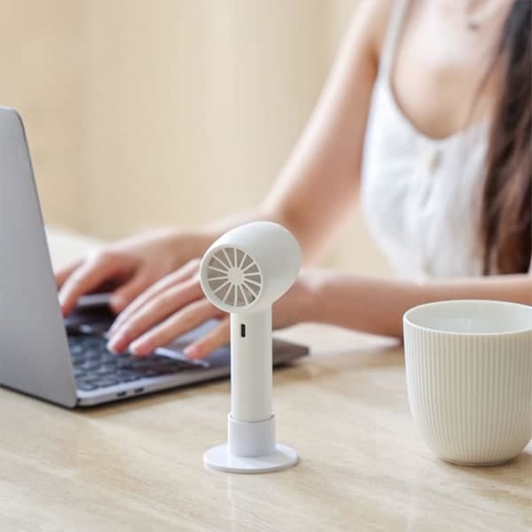 IC Mini håndholdt ventilator, mini bærbar USB-ventilator, lille bærbar ventilator, 2000mAh lommeventilator, stille USB-ventilator, hvid