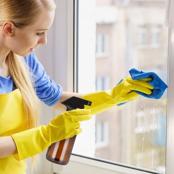 Set med 2 glassprayflasker (brun) 500 ml