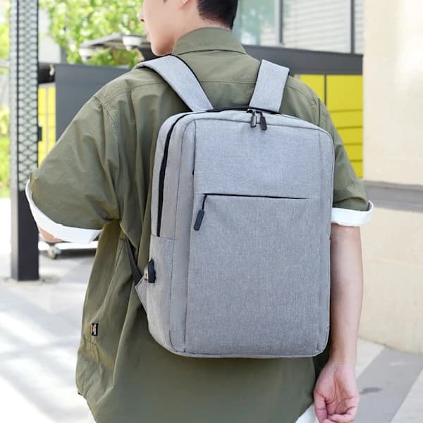 New Laptop Backpack with USB for Business and Leisure, Large Capacity for Students, Office, and Work, Can Be Worn on Both Shoulders Grey grey