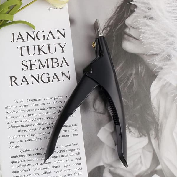 False Nail Clipper - Tip Cutter - Black - French - Manicure - Nail Clipper - Cutting - False Nails - Artificial Nails - Nails