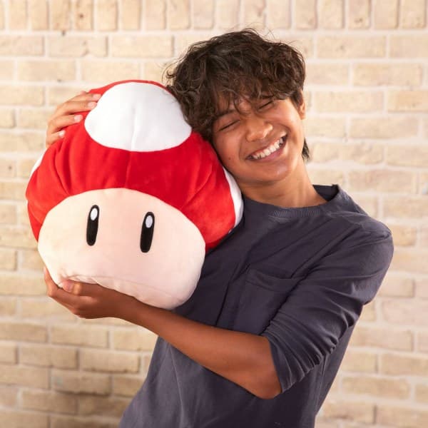 IC CNE Nintendo Super Mario Pehmolelu - Punainen Sienipehmolelu -